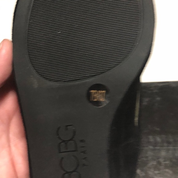 BCBG Paris Zarine Suede Flats - Picture 8 of 8